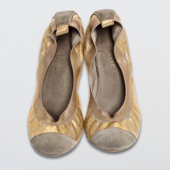 Chanel Scrunch Pumps Suede Cap Toe Leather Rubber Sole Slip-On Gold/Grey 41.5 - Picture 5 of 16